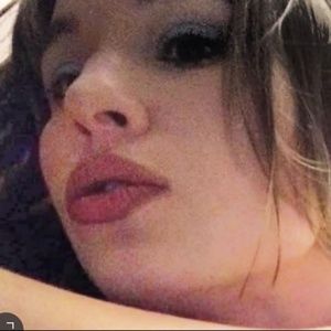 Meet your Posher, Karina